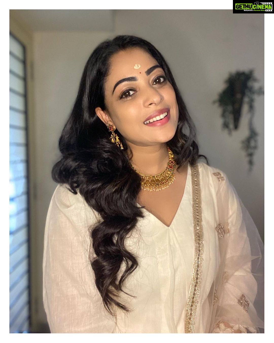 Anjali Rao Instagram - Onam Vibes 🌼 Thank you for this beautiful dress @ajs_attires @aj_aswathyjayakumar Loved it ❤️ #onam #celebration #style #fashion #trending #viral #post #picoftheday #instagood #instagram Chennai, India