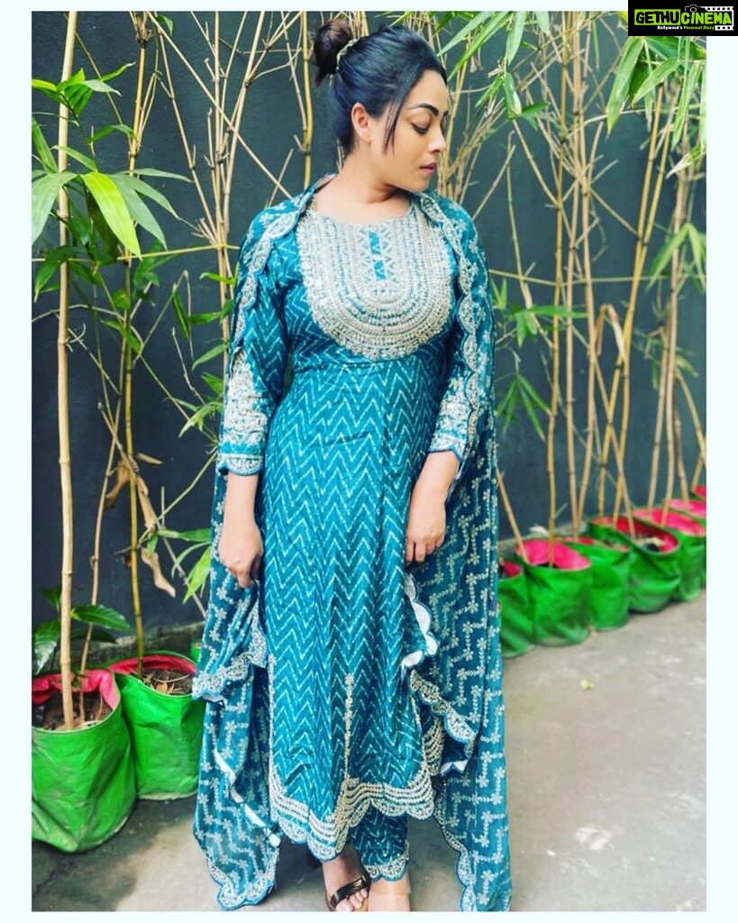 Anjali Rao Instagram - Thank you sending this beautiful dress @house_of_shrisha For more collection’s check out this page #dresses #fashion #ethnic #partywear #collab #collaboration #trendingpost #instaphoto Chennai, India