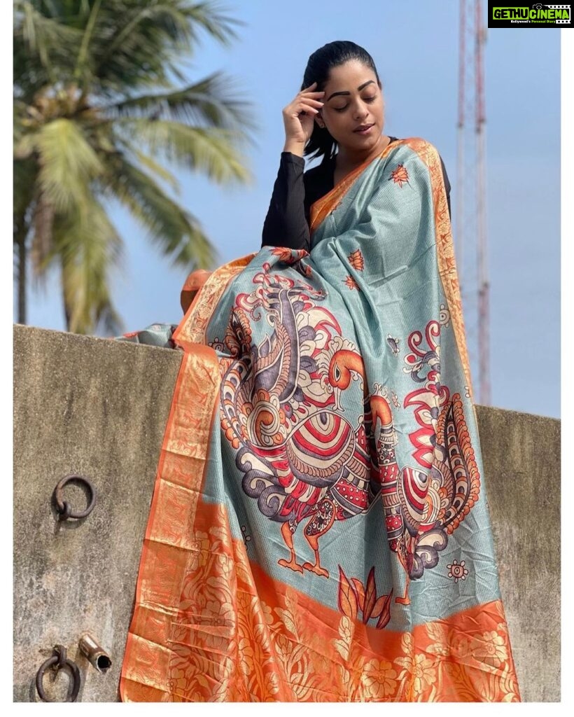 Anjali Rao Instagram - For more such unique ready to wear sarees, casual and festive wear kurtis and lehengas, pls do check out @house_of_shrisha . . www.houseofshrisha.com . . #HouseOfShriSha #BigLaunch #onlineboutique Chennai, India