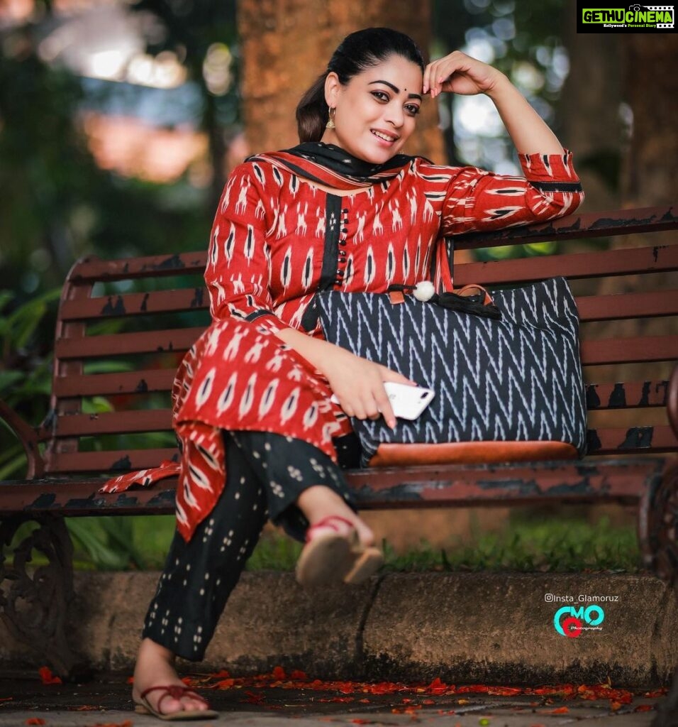 Anjali Rao Instagram - Photography: @photography_como Organised by : @insta_glamoruz #photographyeveryday #picoftheday #instaphoto #modelshoot #shotoncanon Kochi, India