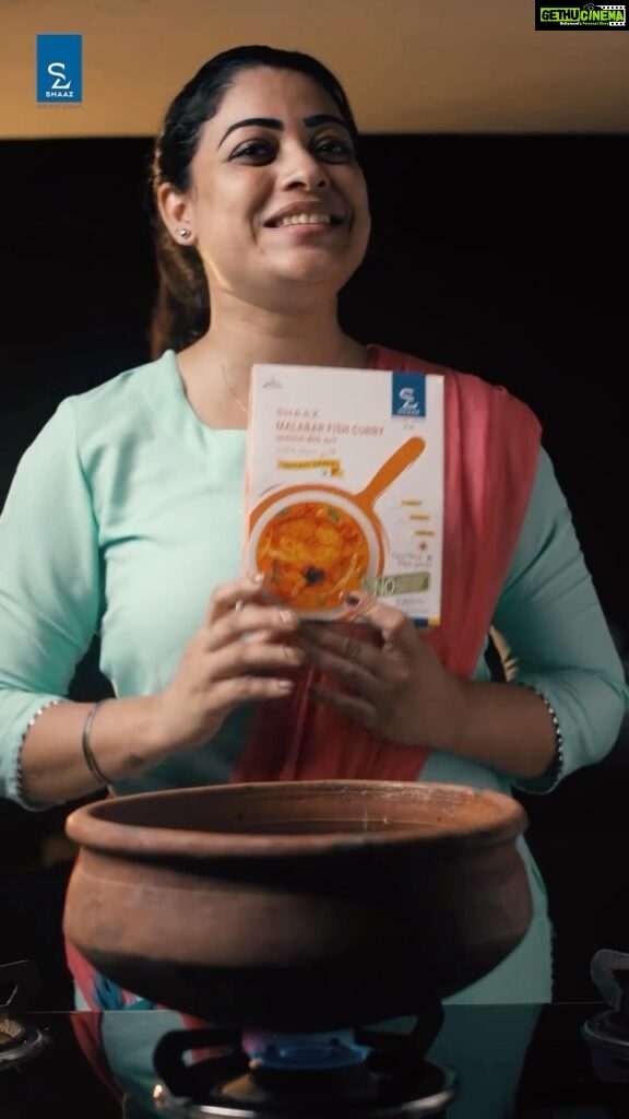Anjali Rao Instagram - പാചകം easy ആക്കാം, perfect രുചിക്കൂട്ടിനായി Shaaz instant gravy. ഇനി ആർക്കും ചെയ്യാം cooking , നാടൻ തനത് രുചിയിൽ . 70- ൽ പരം രുചിക്കൂട്ടുമായി Shaaz instant Gravy. "കൈപുണ്യം ഇനി എല്ലാ കൈകളിലും .." for enquiry 9778600335 Online order www.shaazfoods.com Available at all leading supermarkets Copy #foodvideo #likes #delicious #followback #chocolate #homemade #healthyfood #video #foodstagram #youtube #foodphotography #dessert #foodgasm #foodblogger #foodlover #tasty #eat #cooking #styleblogger #foodpics #foodies Kochi, India