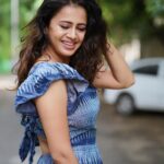 Anjana Rangan Instagram - Beach waves and summer dresses are the Basics! 💙🩵 📸: @twilightzone_photography