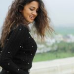 Anjana Rangan Instagram - A little bit of Rain.. A little Bit of Sunshine..! 🌦️ 📸: @padambyveni