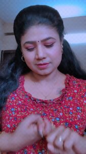 Anju Aravind Instagram - സുധാമണി യും മോനും കുളമാക്കി 🥴

#Zee keralam# Zee keralam serials#