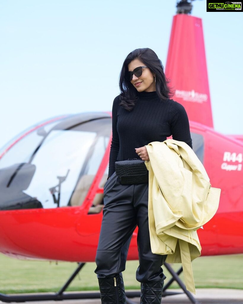 Anju Kurian Instagram - On the runway again 🚁 Heli-tourism isn’t just a tourist attraction- it’s a thrill seeker’s dream ✨. Styling - @styledbyzoya_ #chopper #heliride #escapetheordinary #traveler #australia