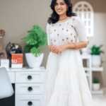 Anju Kurian Instagram – 🕊️🕊️🕊️

📸- @picstory_josecharles 
Styling – @sanliya_sabu 
Wardrobe – @kalamkaari