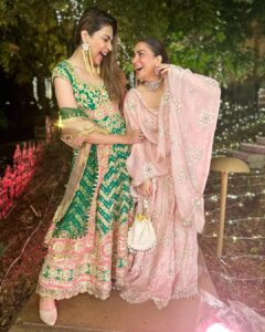Anjum Fakih Instagram - Mohabbat Unfiltered 💞 @shopmulmul Jewelry: @adan_creation_