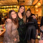 Anjum Fakih Instagram - #birthdayshenanigans #anjumfakih #friendslikefamily 📸 @shadank_photography