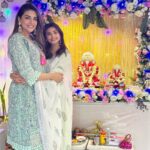 Anjum Fakih Instagram - May the divine blessings of Lord Ganesha brings y’all happiness in abundance,strength and courage to overcome challenges… May his arrival marks a new beginning in your lives… May you be blessed with prosperity & peace… Happiest Ganesh Chaturthi to all #omganapatayenamaha #happyganeshchaturthi 🙏🏼🙏🏼🙏🏼