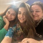 Anjum Fakih Instagram – Pyar hi pyar ♥️♥️♥️ 
@supriyarshukla @poonampreet7 
#lafamilia