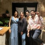 Anjum Fakih Instagram - Under the spotlight… #throwbackthursday #eveningslikethese #postdinnerfun Love y’all ♥️♥️♥️