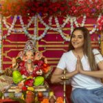Anjum Fakih Instagram - As we bid adieu to Ganesha… Here am wishing y’all #happyanantchaturdashi 🙏🏼❤️ Be blessed 😇