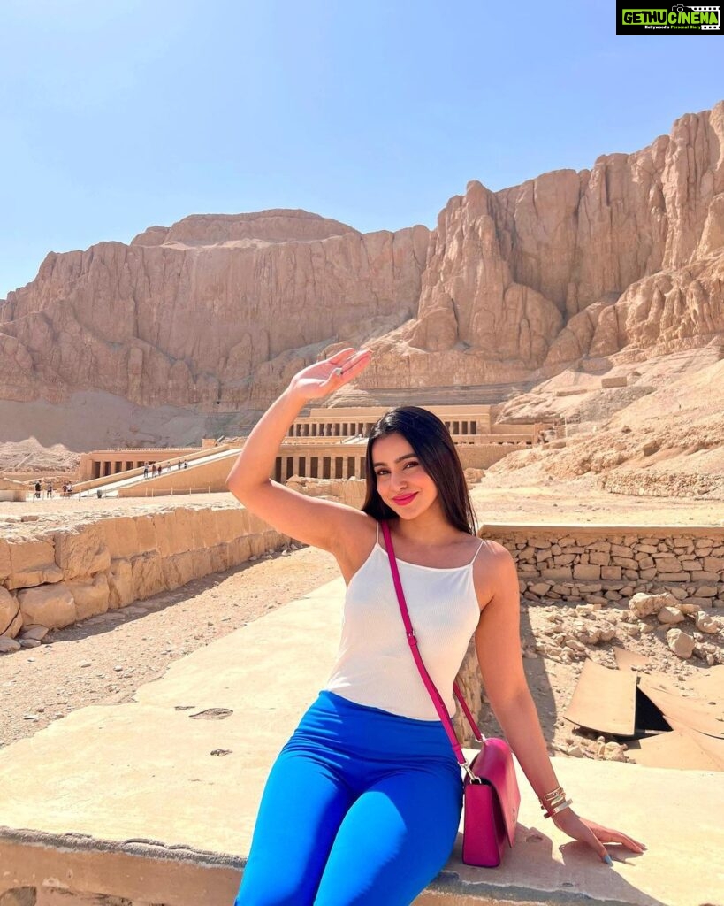 Ankitta Sharma Instagram - Fuelled by love & sunshine! 💙🌞 West Bank, Luxor, Egypt