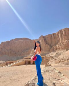 Ankitta Sharma Instagram - Fuelled by love & sunshine! 💙🌞