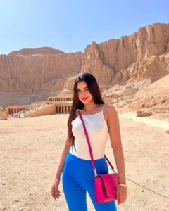 Ankitta Sharma Instagram - Fuelled by love & sunshine! 💙🌞
