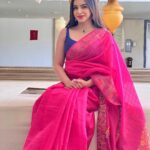 Ankitta Sharma Instagram - चल तेरे इश्क में पड़ जाते हैं.. 🌸