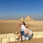 Ankitta Sharma Instagram – Lost in the wonders of Egypt.. 🧿

#pyramidsofgiza #Egypt @goldcoastfilmsofficial Pyramid,Giza,Egypt