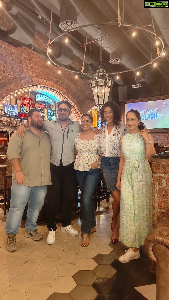 Ansha Sayed Instagram - We thought of the press response and the audience adulation so… #cidreunion2023 #cid #sonytvofficial #sabtv Thanks for the lovely edit @sidhuratan ❤️ @ajay.nagrath @hrishikesh.11 @janvicg @iamrealanshasayed