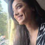 Ansha Sayed Instagram - When the lighting matches the mood ✨️ Hazratganj