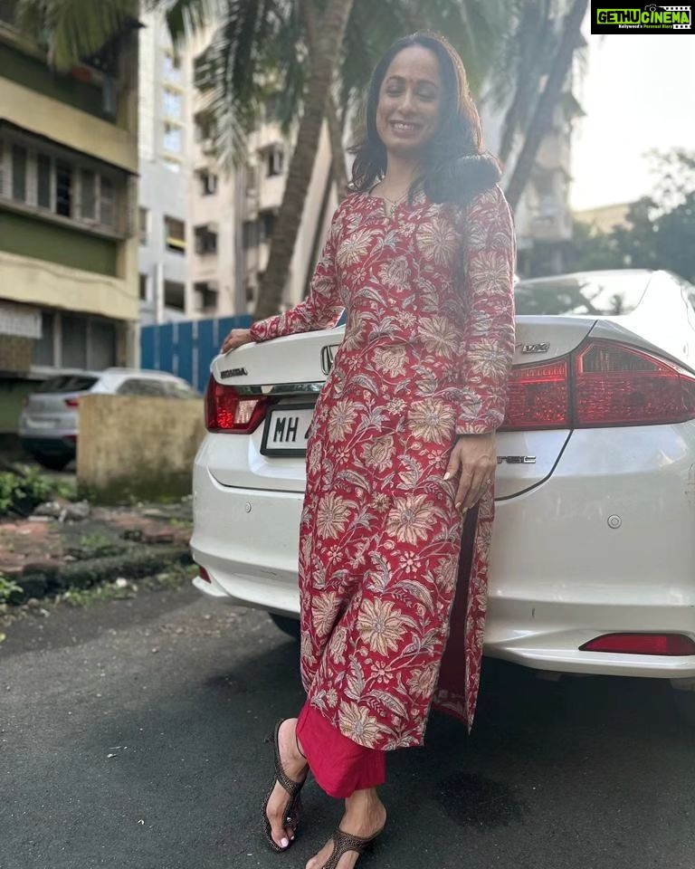Ansha Sayed Instagram - Nothing beats festive mood and Indian attire 🌟