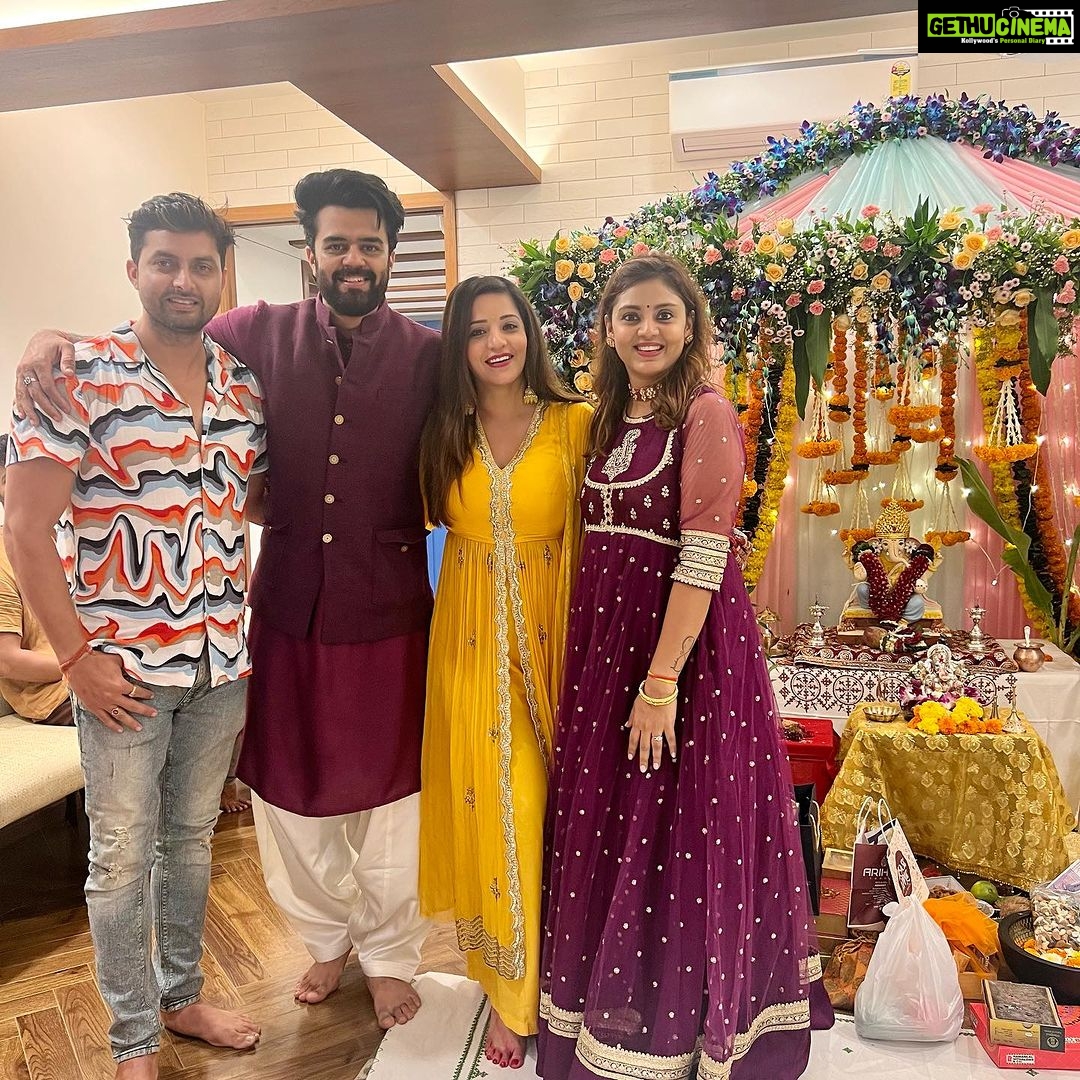 Antara Biswas Instagram - Ganpati Bappa Morya 🙏