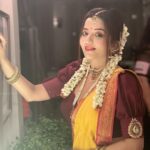 Antara Biswas Instagram - 🙏🙏… Cause I Love My Look 💓💓…. Mua: @harishsalvimua Hairstyling: @shab_qureshi786 Photo: @deepakpathak663 #indian #look #bengali #saree #love