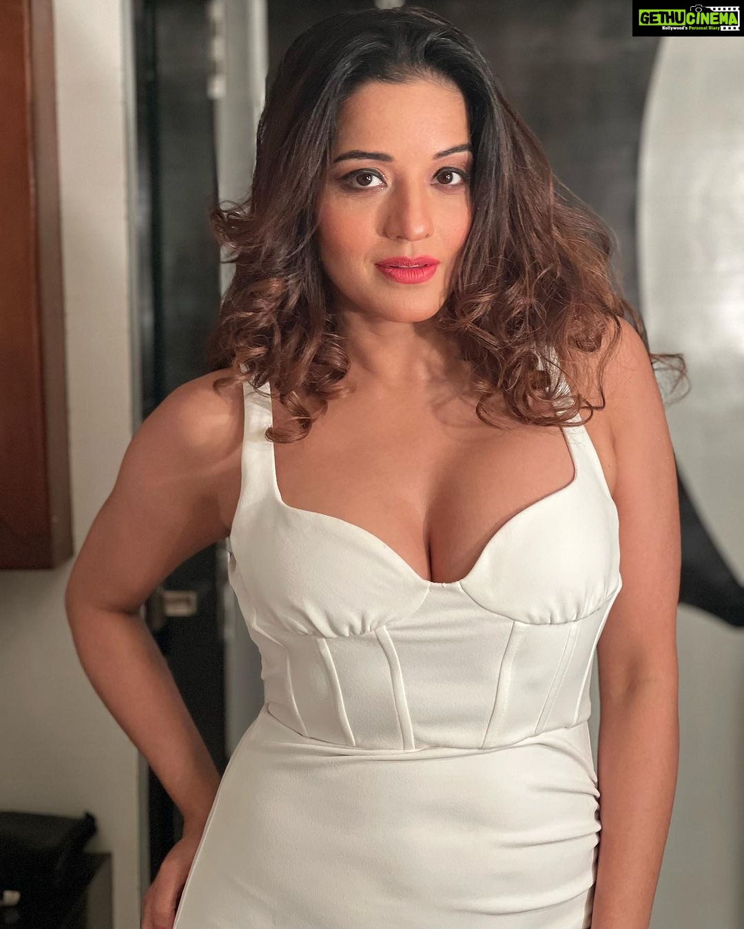 Antara Biswas Instagram - The Little White Dress ❤️❤️❤️