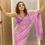 Antara Biswas Instagram - Purple 🎀💜 …. Saree: @beatitude_stories 📸: @deepakpathak663 Lucknow, Uttar Pradesh