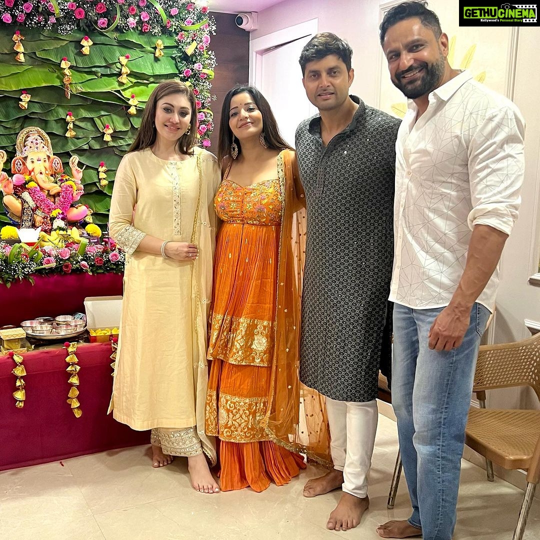 Antara Biswas Instagram - #blessings Ganpati Bappa Morya 🙏