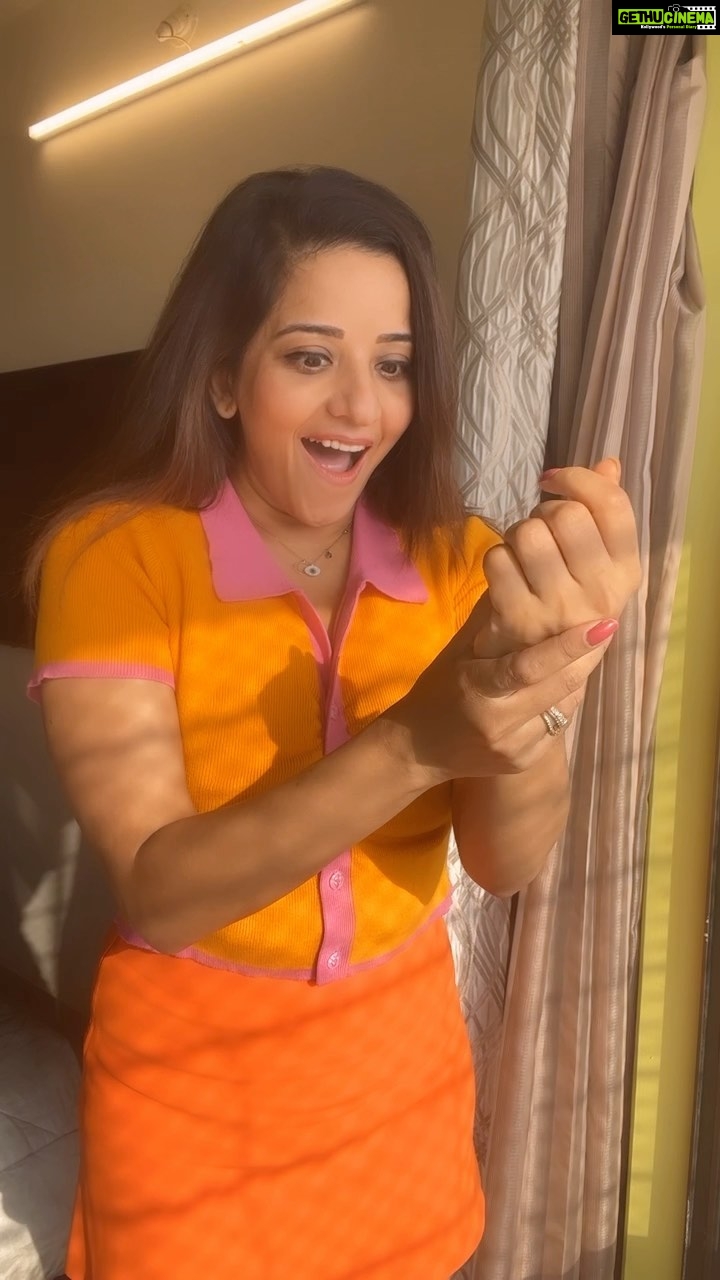 Antara Biswas Instagram - Yeh To Cheating Hai Na??? Maine Kuch galat Kya Maang Liya doston??