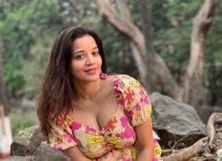 Antara Biswas Instagram - Happiness Held Is The Seed … Happiness Shared Is The Flower 🌸….