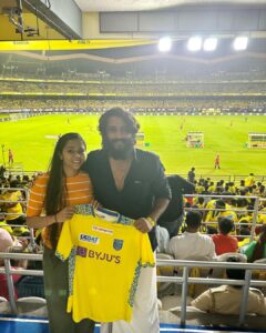 Antony Varghese Instagram - Fans power @keralablasters @kbfc_manjappada