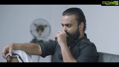 Antony Varghese Instagram - അശോകനെ കാണാൻ നേരിട്ടത്തി ചാക്കോച്ചൻ..!! Devised, Envisioned & Captured by @snakeplant.in . . . . . . . . . . . . . . . . . . . . @chaaverthemovie @tinu_pappachan @kunchacks @antony_varghese_pepe @arjun_ashokan @joymathew_artist @arunnarayan01 @venukunnappilly @just_in_varghese @jintolight_worker @_manoj_k.u @rjanuroop @sajingopu @sunil.singh1981 @arunnproductions @kavyafilmcompany @thinkmusicofficial #chaaverTheMovie #chaaverMovie #chaver #chaverTheMovie #chaaverMovie #tinupappachan #TinuPappachanMovie #chackochan #kunchakoBoban #ArjunAshokan #AntonyVarghese #peppe #SajinGopu #ArunNarayan #VenuKunnappilly #JoyMathew #ArunNarayanProductions #KavyaFilmCompany #JustinVarghese #ThinkMusicIndia #SeptemberRelease #comingSoon #October5release #SnakeplantLLP © Snakeplant LLP