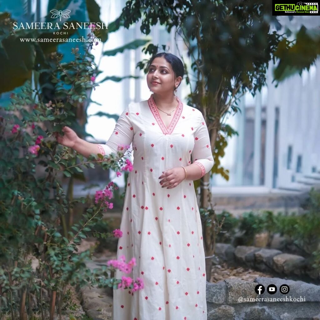 Anu Sithara Instagram - Thank you, @anu_sithara for gracing our dress with your radiant beauty! We are honored to be a part of your fashion journey. Get in touch on WhatsApp +91 77700 07693 for more information or customized orders Visit www.sameerasaneesh.com and uncover your ideal fashion companion. #SameeraSaneeshKochi #ClothingBrand #SameeraSaneesh #AnuSithara #FilmIndustryCostumeDesigner #SameeraSaneeshBrand #Sale #FashionDesigner #FilmCostumeDesigner #sameerasaneeshdesigned #celebrityatsameerasaneeshkochi