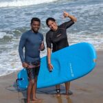 Anumol Instagram – Dawn’s embrace on the waves of Varkala with the amazing surfers of Moon Waves Surf Group and @rua_sta . You have an amazing team🌅🏄‍♀️✨ 

#EarlyMorningSurf #VarkalaVibes #MoonWavesSurfGroup #RuastaSurfingSchool #FirstTimeSurfer #SistersTravel #Anumol #Anuyathra Varkala Beach Kerala