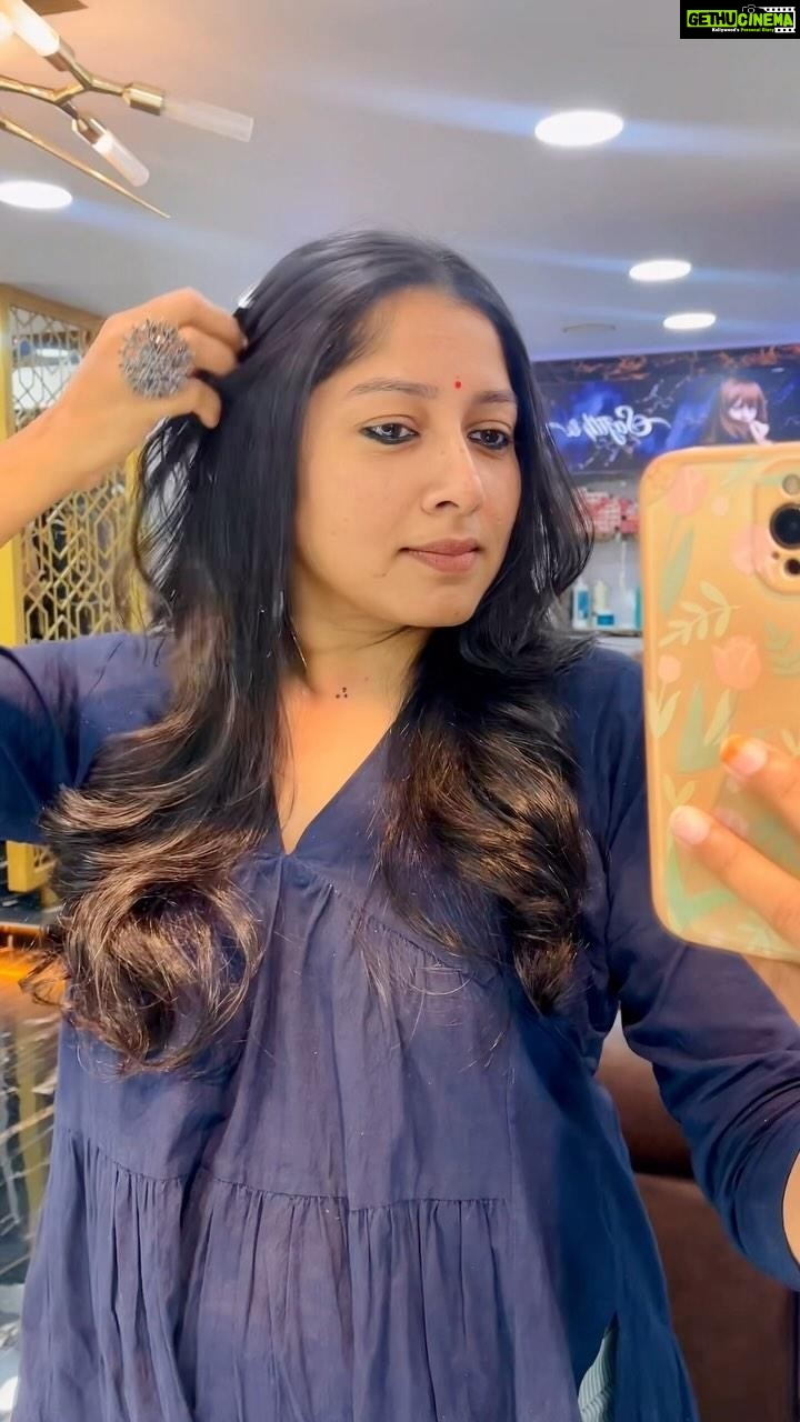 Anumol Instagram - Obsessed over my new haircut! ✂️ Thank you, @sajithandsujith , for always surpassing my expectations. 💇♀️ #NewHaircut #HairTransformation #SajithAndSujithSalon #HairGoals #FeelingFresh #SalonLove” Sajith & Sujith