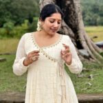 Anumol Instagram - Wearing this dress from @tantra_by_sanajijith . I'm so happy and proud to wear this because it's from my sister's best friend's brand. I've known them since their school days, and witnessing them work towards their dreams and achieve them brings me immense happiness. 💫 @anjuooo #SupportingDreams #Friendship #SmallBusinessLove #DreamsComeTrue #tantrabysanajijith Kalamassery, India