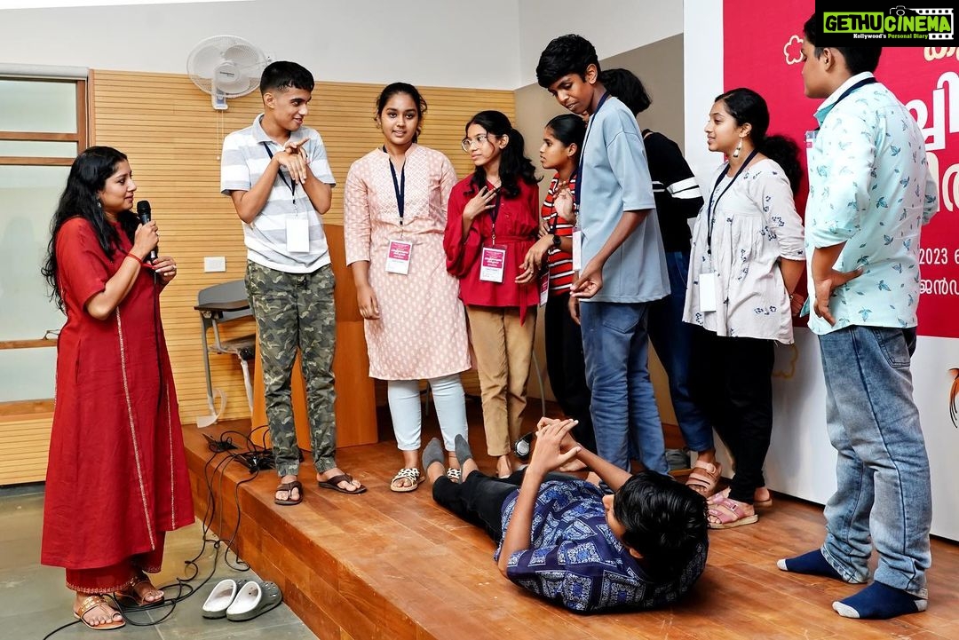 Anumol Instagram - I had a wonderful session with a group of incredibly talented boys and girls at a film appreciation workshop conducted by the Kerala State Chalachithra Academy at Gender Park, Vellimadukunnu, Calicut Stills Joji PC Chalachithra Academy Kerala #anumol #anuyathra #workshops #teaching #learning #spreadart
