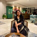 Anumol Instagram - Laughing, chatting, sipping tea, With my girl bestie, just her and me. No drama, no stress, just pure delight, We laugh and chat away the hours. @eva_pavithran 🪬🧿🪬🧿🪬🧿❤️ @eva_pavithran ‘s clicks Wearing @dipalidesigners saree Location @portmuziriskochi #BFFs #GirlsNight #FriendshipGoals #GoodVibesOnly #bestieisintown #anumol #evapavithran