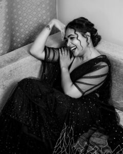 Anupama Gowda Instagram - SIIMA 2023🖤 It was very difficult to decide want I wanted to wear but all I knew was I wanted to give a hint of saree and something comfortable and fun and very much me. Always loved wearing what @kalasthreebytejaswinikranthi (Teju) designed to all my personal and professional events and we thought this time why not take Kalasthree (our home grown brand ) to the red carpet and siima stage! And the rest you’re seeing in the pictures ♥️ This is a very beautiful piece which is so me , has a hint of saree , super comfortable and fun. A lot of effort went behind putting this look together, From the bottom of my heart I really want to thank kalasthree master and tailors who loved stiching this piece and worked really hard doing every tiny lill details so perfect and honestly without you guys a fabric will remain just fabric. Tejamma @tejukranthi thank you for always having my back and giving me the best always and also for cheering me up. Khushi @khushi_jagadisha - I have seen you working really hard every time and also try my outfits before me to make sure everything goes well. You guys are the best Thank you ♥️ Varun thank you so much for clicking my pictures ♥️ My amazing team Outfit : @kalasthreebytejaswinikranthi Designed and styled : @tejukranthi @khushi_jagadisha Jewellery: @miabytanishq Picture courtesy: @varun_mk Hilton Dubai Al Habtoor City