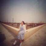 Anupama Gowda Instagram - Jaipur🌸 1. Nahargarh Fort A perfect example of Indo-European architecture. Fort was built as the defence of the capital but was never attacked. Later Maharaja Sawai Jai Singh extended this as retreat place. Fort has nine similar suits constructed for each of the nine queens of Sawai Madho Singh. All these suits are connected to each other by corridors. And also the main part if Nahargarh fort is two-stepwells, the bigger and more attractive one is Nahargarh Baori ( was built to conserve rainwater) is just outside the main fort (Picture No.4) One of India’s most aesthetically pleasing stepwells but maintained so bad ( as tourists it’s also our duty to keep it clean) Entry fees- 50/- 2. Hawa Mahal This mahal is 200 years old and known for its unique architecture with 953 tiny windows 🪟 During those days, the Purdah system was strictly followed and Royal Rajpur women weren’t allowed to show their face to strangers or even appear in public. And, 953 windows which enabled them to get a glimpse of the day-to-day activities and festivities happening on the street below without appearing in public. Entry fees - 50/- #travelwithnu💗 Travelling partner: @zipntrip_travel_solutions Pc: Mr.Raju (Security guard from Nahargarh fort) Hawamahal