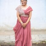 Anupama Gowda Instagram - Smile a lill extra 😃 Styling: @tejukranthi Assisted by: @khushi_jagadisha Outfit: @nineonine_designstudio Jewellery: @sunrisesilversmiths PC: @raghavstudios