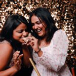 Anupama Gowda Instagram - Celebrating 32♥️ With my Favourite’s 🌸 Thank you for sending your lovely wishes 💓 Read all your msgs and it was special indeed 💓 Forever greatful🙏🏻 Love you guys ♥️ Outfit: @kalasthreebytejaswinikranthi @tejukranthi thank you for this special gift 💝