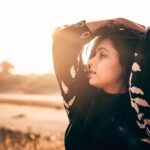 Anupama Gowda Instagram - I just need me,moreeeee sunsets 🌅 and my amazing photographer for good pictures 😜 PC: @raghavstudios