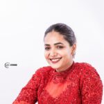 Anupama Gowda Instagram - ♥️✨ Outfit: @kalasthreebytejaswinikranthi Designer: @tejukranthi Styled by: @tejukranthi @khushi_jagadisha PC: @raghavstudios Bangalore, India