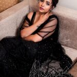 Anupama Gowda Instagram - SIIMA 2023🖤 It was very difficult to decide want I wanted to wear but all I knew was I wanted to give a hint of saree and something comfortable and fun and very much me. Always loved wearing what @kalasthreebytejaswinikranthi (Teju) designed to all my personal and professional events and we thought this time why not take Kalasthree (our home grown brand ) to the red carpet and siima stage! And the rest you’re seeing in the pictures ♥️ This is a very beautiful piece which is so me , has a hint of saree , super comfortable and fun. A lot of effort went behind putting this look together, From the bottom of my heart I really want to thank kalasthree master and tailors who loved stiching this piece and worked really hard doing every tiny lill details so perfect and honestly without you guys a fabric will remain just fabric. Tejamma @tejukranthi thank you for always having my back and giving me the best always and also for cheering me up. Khushi @khushi_jagadisha - I have seen you working really hard every time and also try my outfits before me to make sure everything goes well. You guys are the best Thank you ♥️ Varun thank you so much for clicking my pictures ♥️ My amazing team Outfit : @kalasthreebytejaswinikranthi Designed and styled : @tejukranthi @khushi_jagadisha Jewellery: @miabytanishq Picture courtesy: @varun_mk Hilton Dubai Al Habtoor City