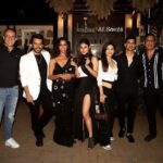 Anupriya Goenka Instagram - The feeling of celebrating the success of a shared effort - a journey taken together is unparalleled.. I have got to know these lovely ppl and many more thanks to #sultanofdelhi Thank you for embracing and loving it and for making our hearts full - #sultanofdelhi is amongst the top 5 shows!! ❤️❤️ With this fab team @tahirrajbhasin @anjumsharma @dekhodekho @imouniroy @mehreenpirzadaa @milan.a.luthria