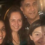 Anupriya Goenka Instagram - The feeling of celebrating the success of a shared effort - a journey taken together is unparalleled.. I have got to know these lovely ppl and many more thanks to #sultanofdelhi Thank you for embracing and loving it and for making our hearts full - #sultanofdelhi is amongst the top 5 shows!! ❤️❤️ With this fab team @tahirrajbhasin @anjumsharma @dekhodekho @imouniroy @mehreenpirzadaa @milan.a.luthria