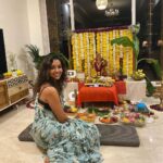 Anupriya Goenka Instagram - Rendezvous with Bappa! This is the first time I truly understood, felt and appreciated the meaning and power of Ganpati. Nothing but Love.. Witnessed two visarjans too for the first time - such a surreal experience - I can still feel the peace and the emotional moment I felt then. Thank you to everyone who invited us to their homes for darshan.. 🤗🤗 Happy Ganpati everyone - May Ganesha always keep you in his grace! #divine #love #blessings #ganpati