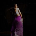 Anurita Jha Instagram – Dekho karne lagi hoonn …🎶🎶

@raj35mm @yarnindiee ❤️❤️
.
.
.
.
.
.
.
.
.
.
.
.
.
.
.
.
.
.
.
.
.

#insta #instagram #instadaily #instamood #saree #sareelove #anurittakjha